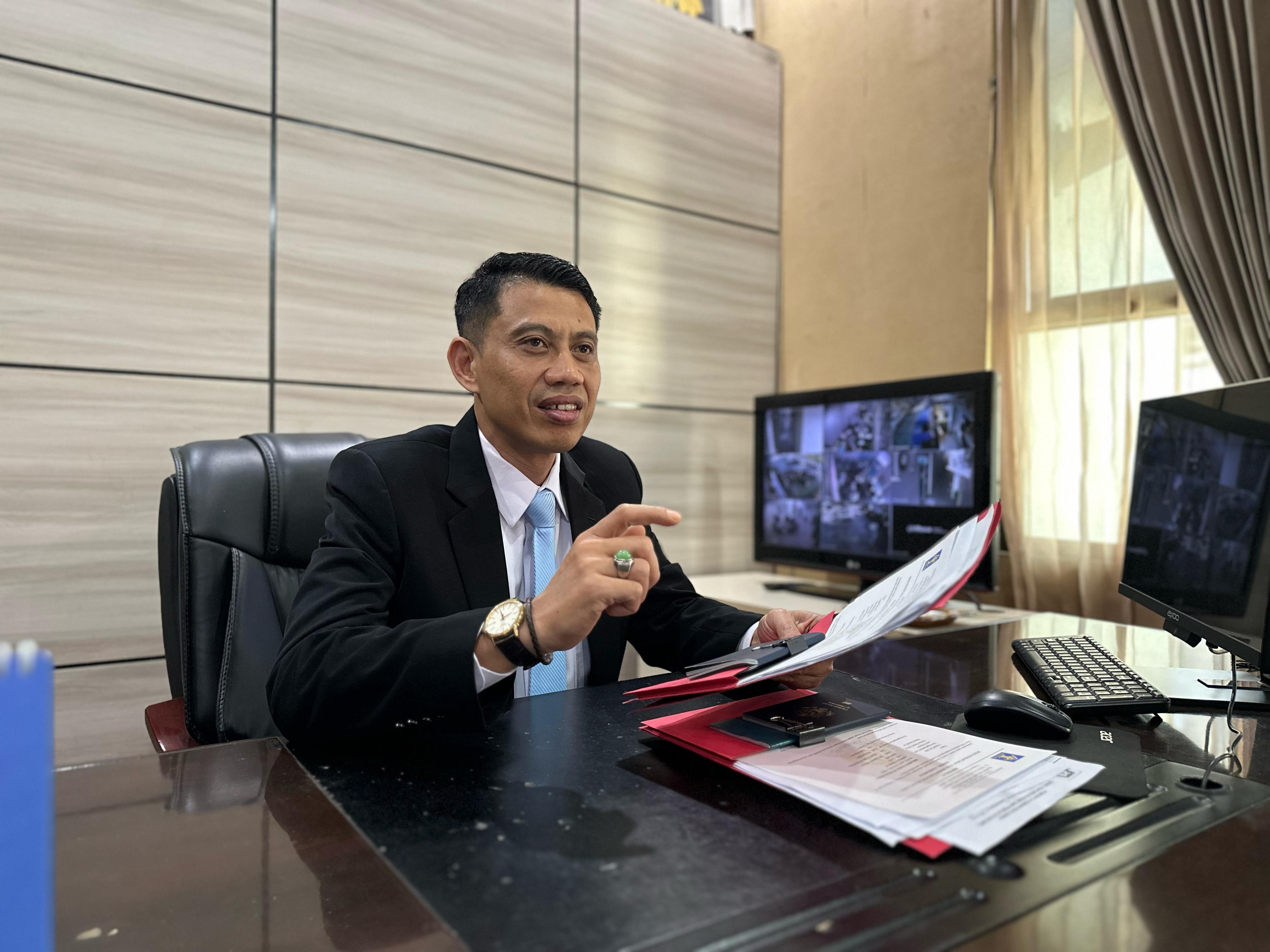 IMIGRASI PEKANBARU MENERAPKAN PENERBITAN PASPOR ELEKTRONIK 100% MULAI MEI 2025