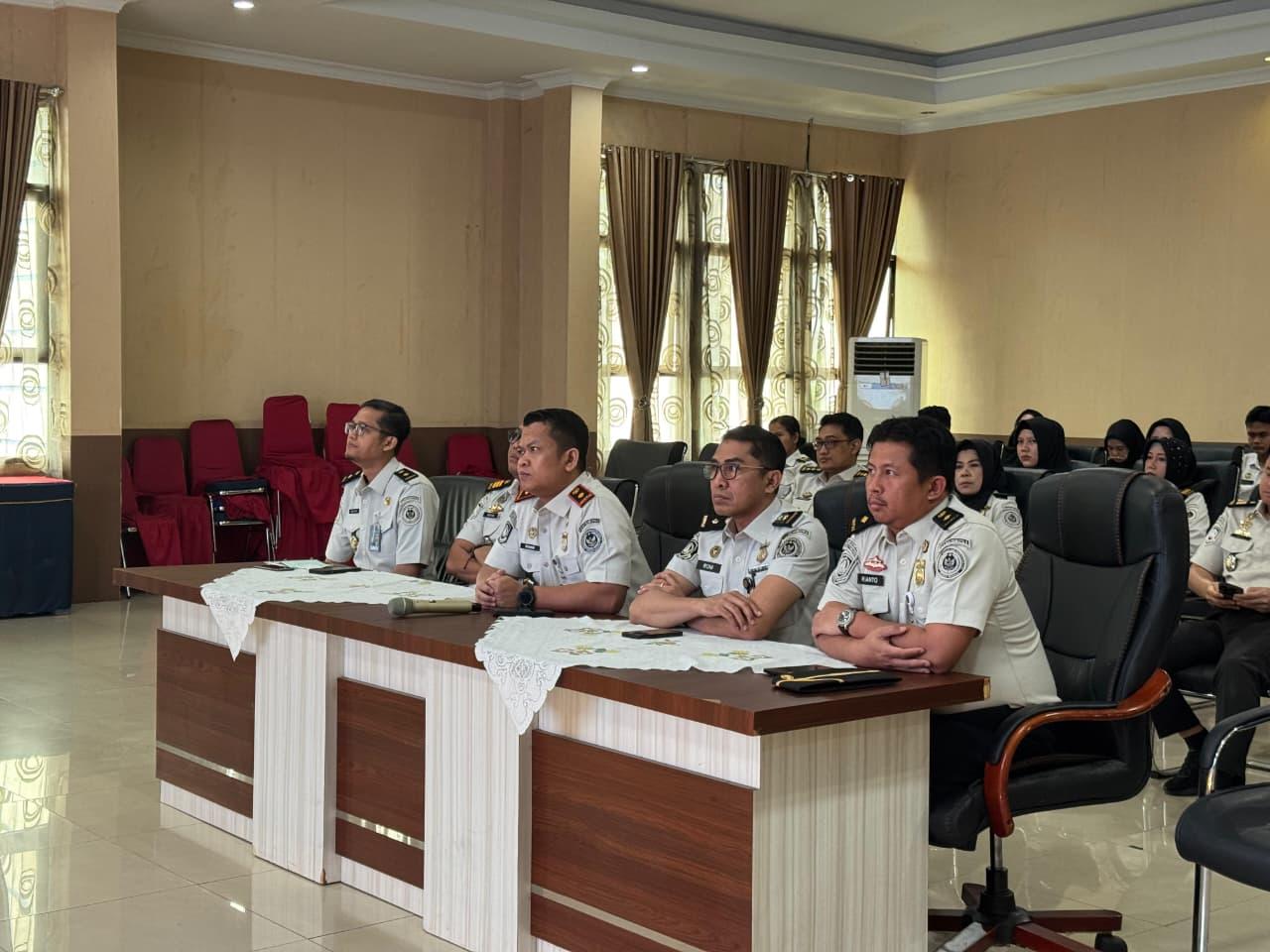 Pengarahan Plt Dirjen Imigrasi: Petugas Imigrasi Wajah Bangsa, Integritas Jadi Harga Mati