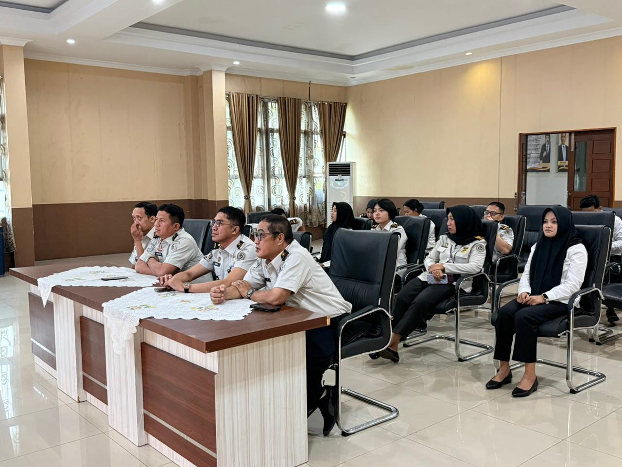 Pererat Silaturahmi Pascalebaran, Imigrasi Pekanbaru Semarakkan Halal Bihalal Kemenimipas Secara Daring