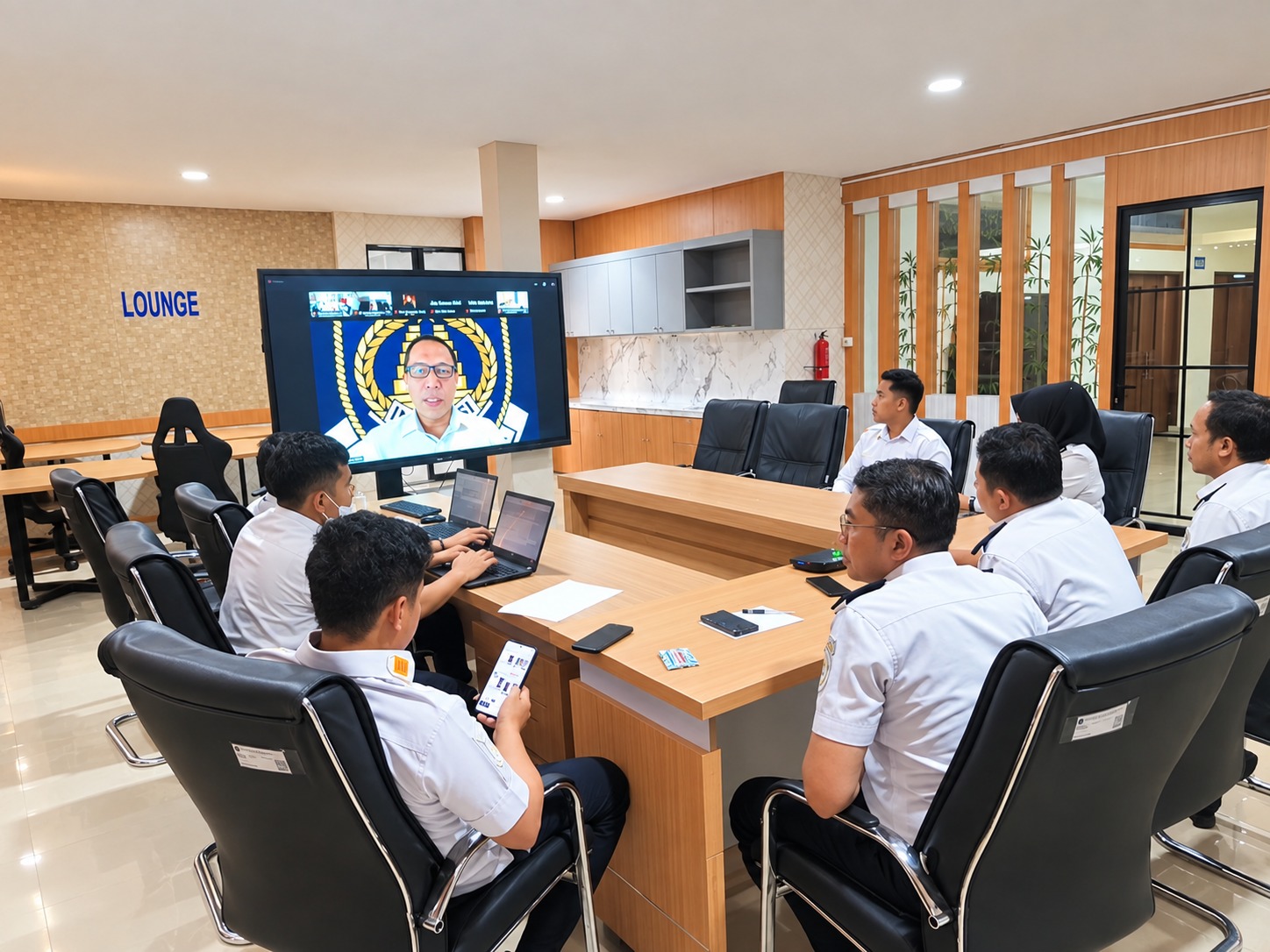 Imigrasi Pekanbaru Ikuti Internalisasi Penyusunan Naskah Akademik RUU Keimigrasian 2026